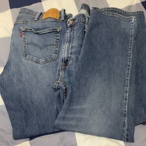 Pre-loved Levi’s men’s jeans